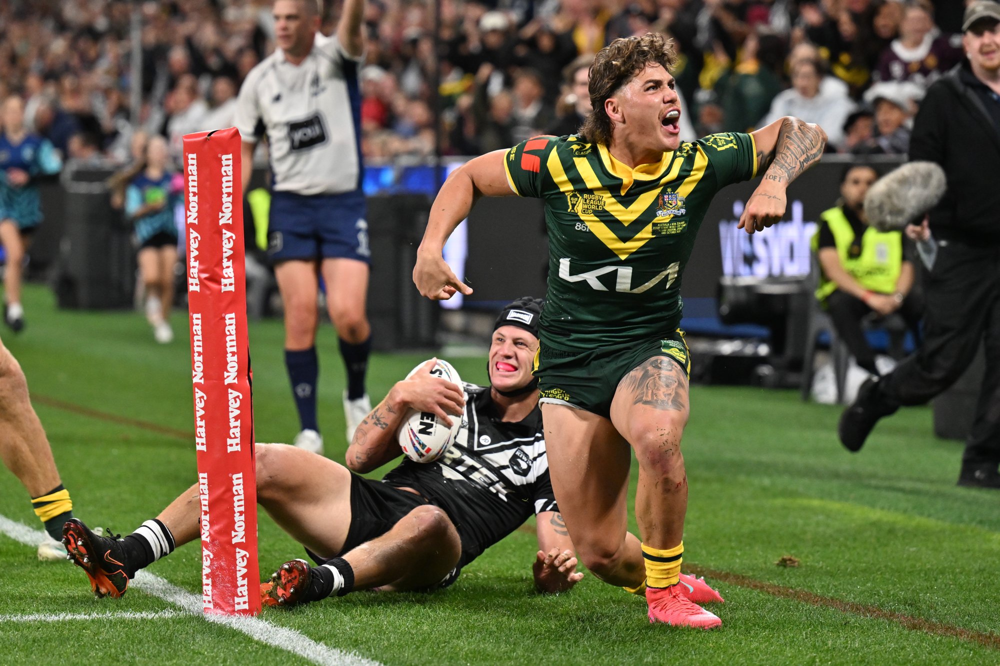 Walsh retakes fullback spot as Kangaroos aim for complete performance in final showing before world cup semis
