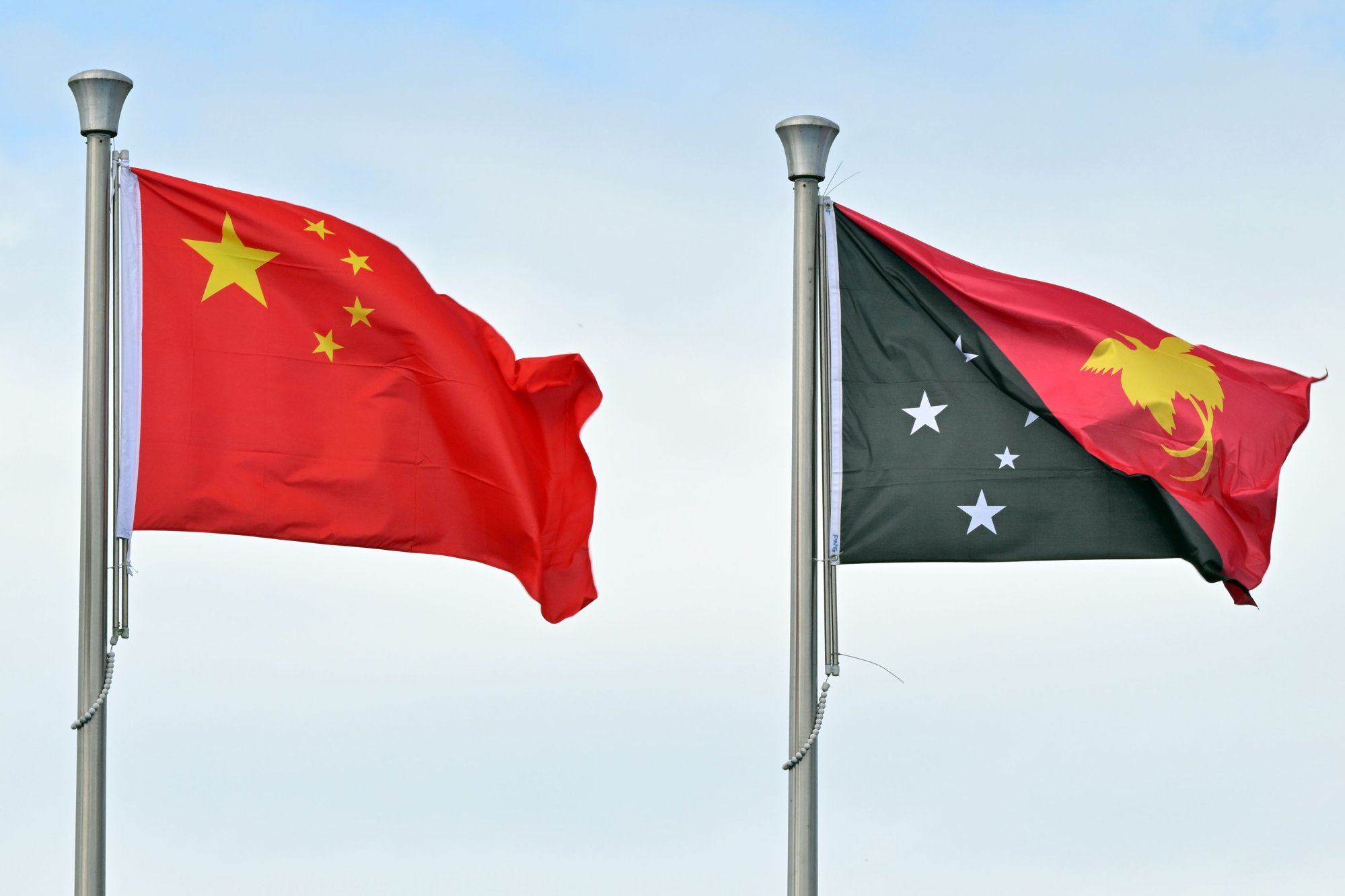 PNG to shut Taiwan office, winning praise from China