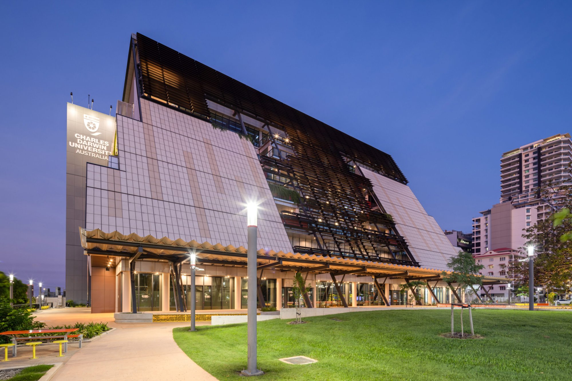 PhD positions on topics involving Indigenous languages available at Charles Darwin University