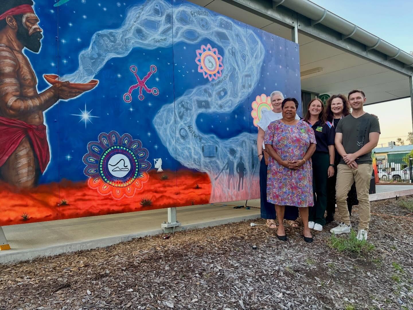 Wee Waa High School celebrates Aboriginal identity through new mural