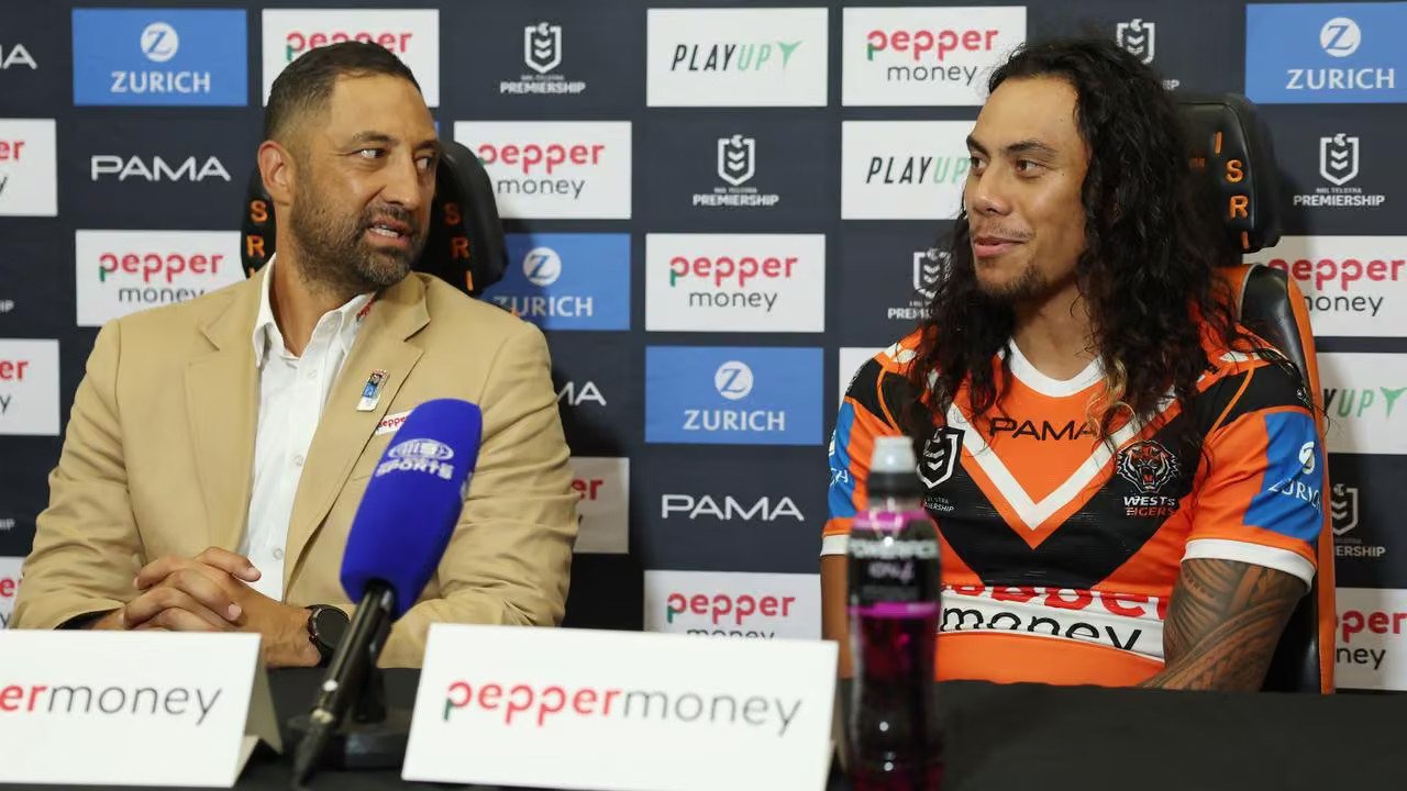 Unwanted star Tiger 'fully supportive' of exit plan