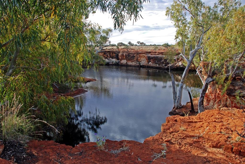 Mid-West Aboriginal organisations receive funding to protect WA cultural sites