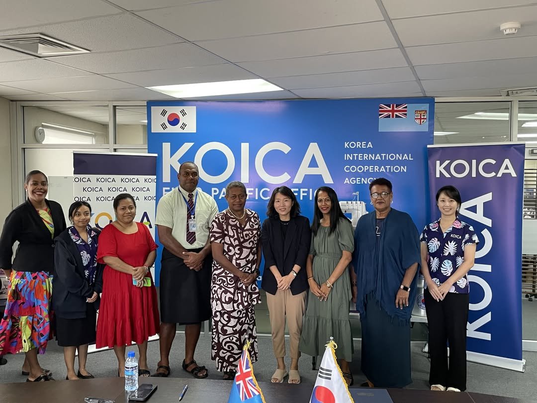 Partnership backs Fijian women’s groups with business equipment