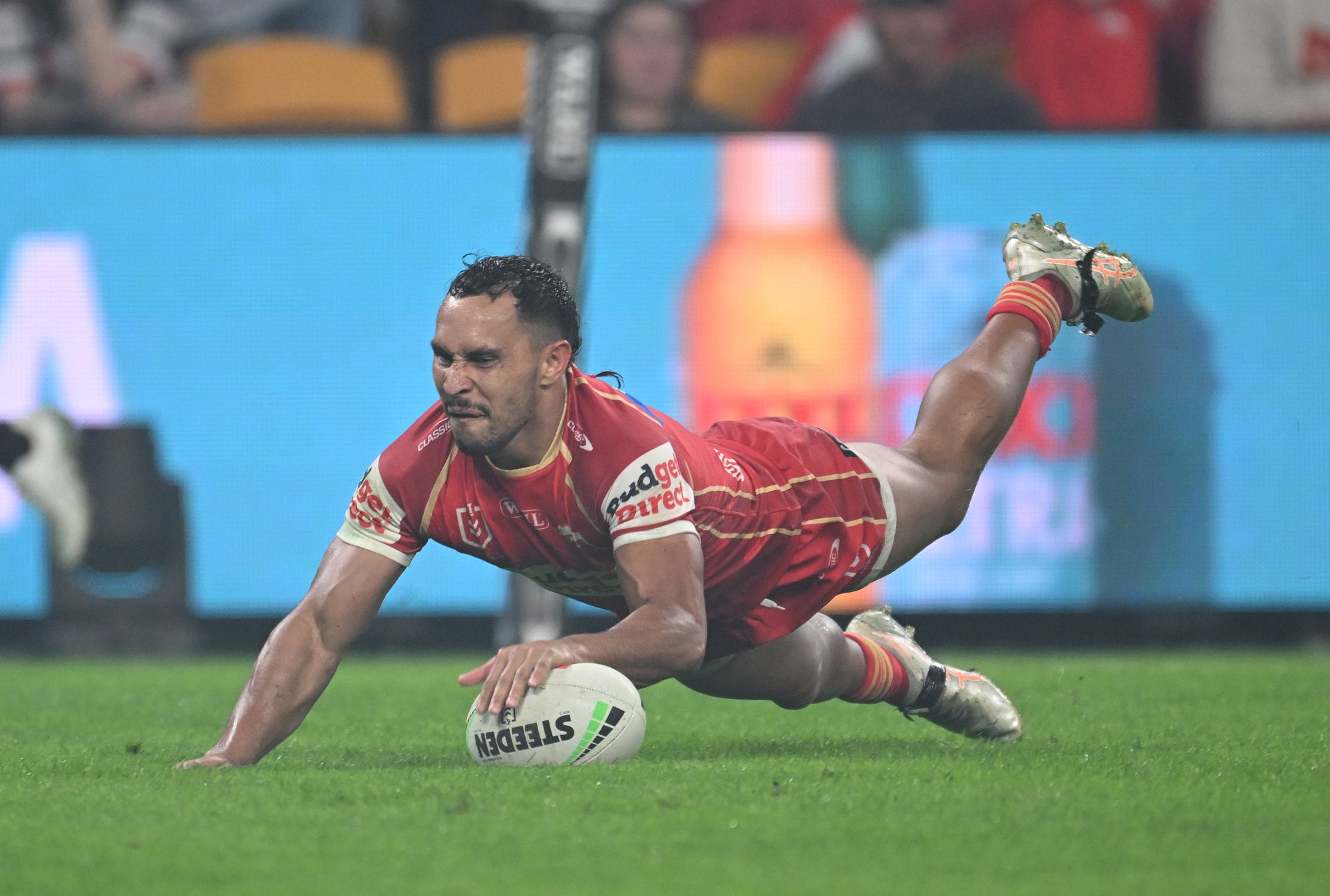 Pocket rocket gives Dolphins lift with Hammer in Origin