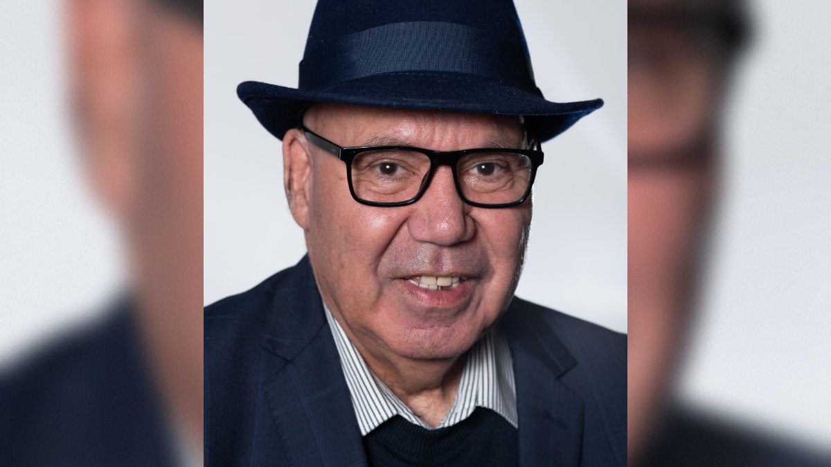 State funeral announced for Aboriginal education 'visionary' and leader Professor Peter Bucksin