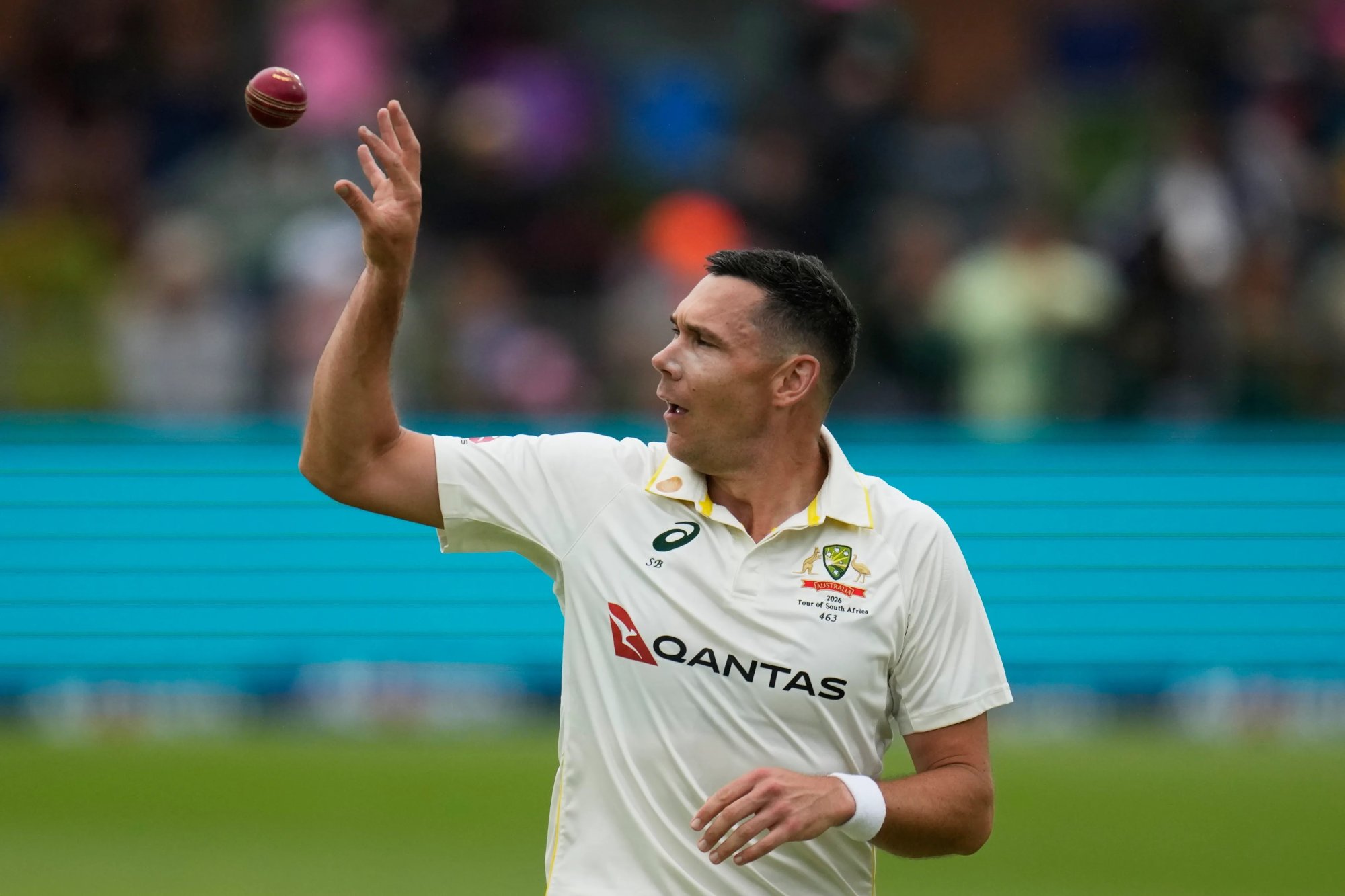 Boland ignites Australians with quick wickets as rain washes away start to second Test