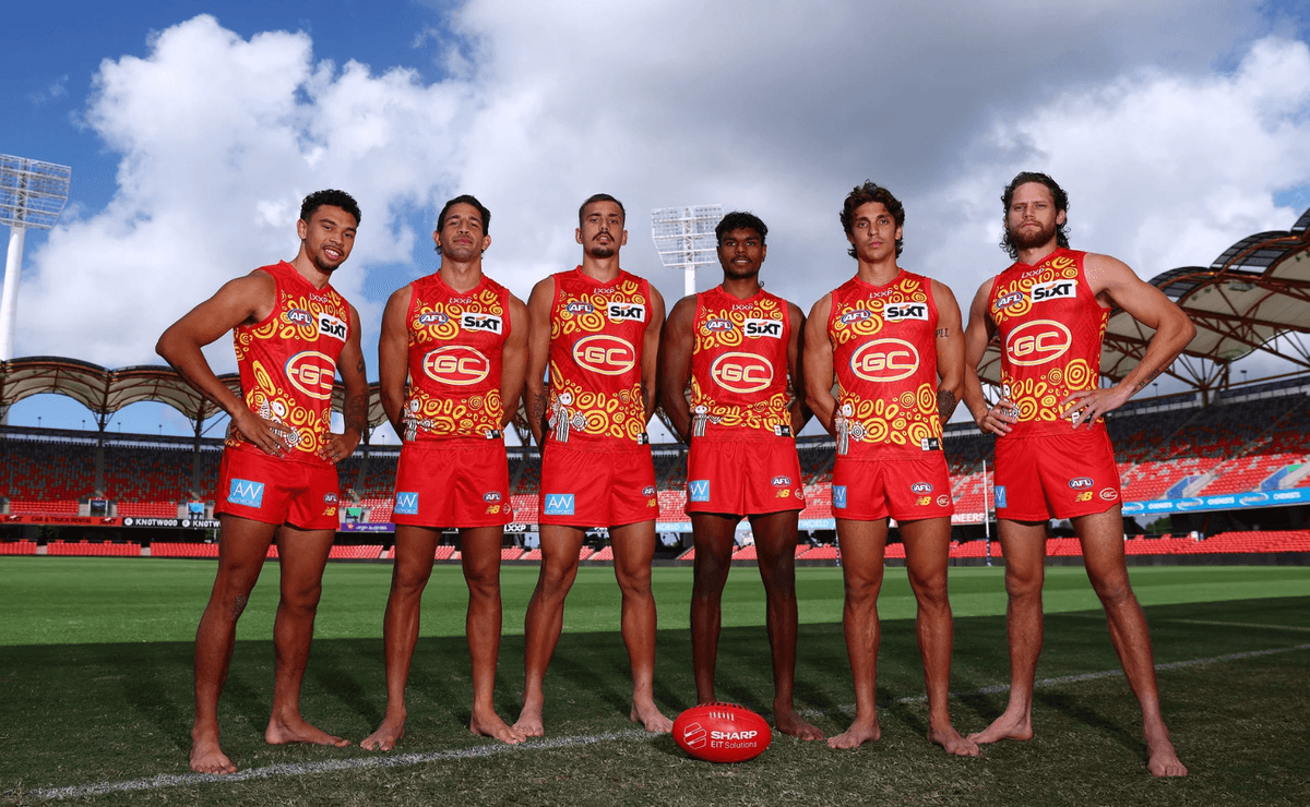 Yugamba Suns unveil Indigenous jumper designed by Yugambeh ... | National ...