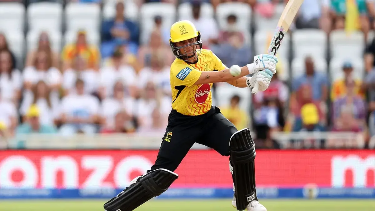 Gardner ends dramatic week with The Hundred trophy