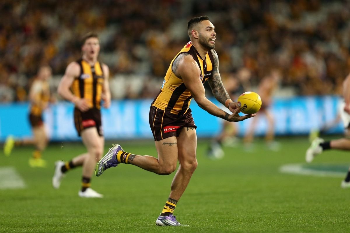 Influential Impey extends at Hawks