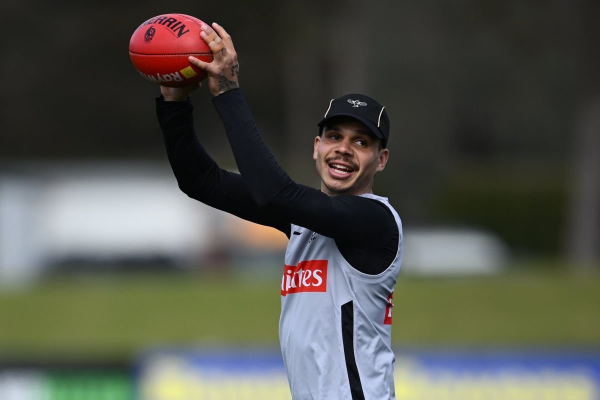 'He'll forever be welcome in our four walls': Pies coach addresses rumours on Bobby Hill's future