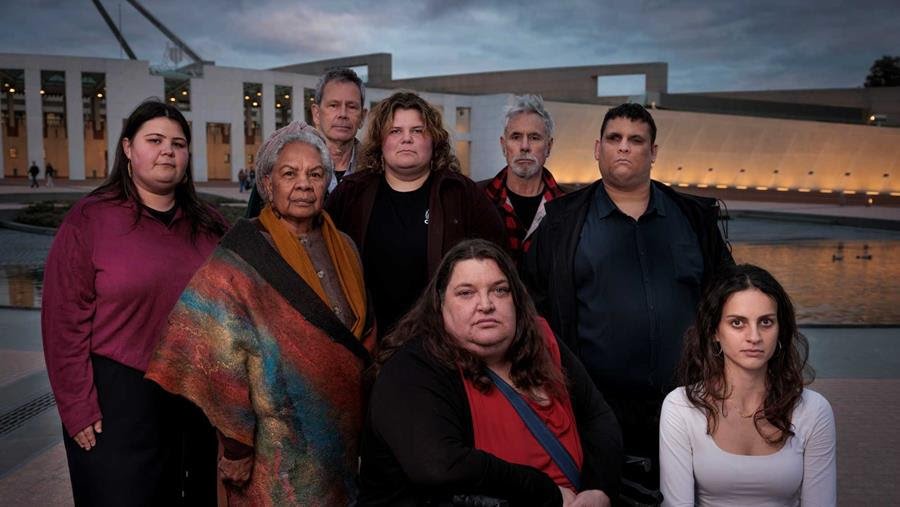 Indigenous advocates among ten Australians filing case at United Nations over coal and gas exports