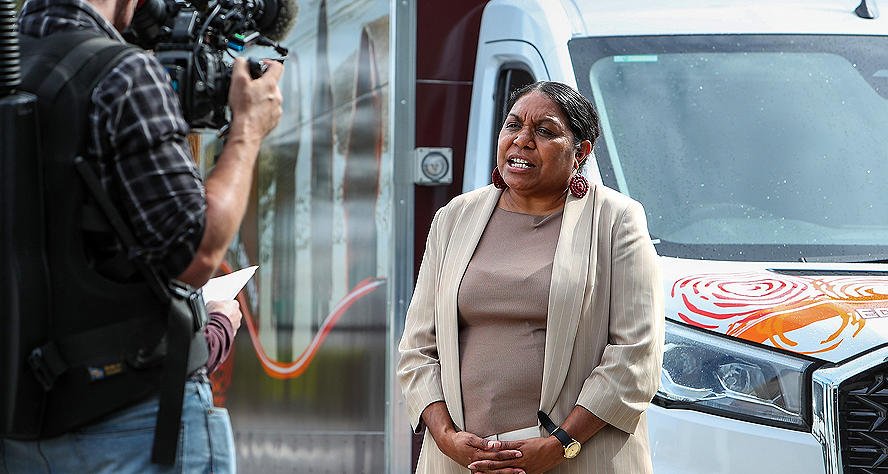 ‘Strong women talking’: Mobile van takes financial abuse outreach to Indigenous communities