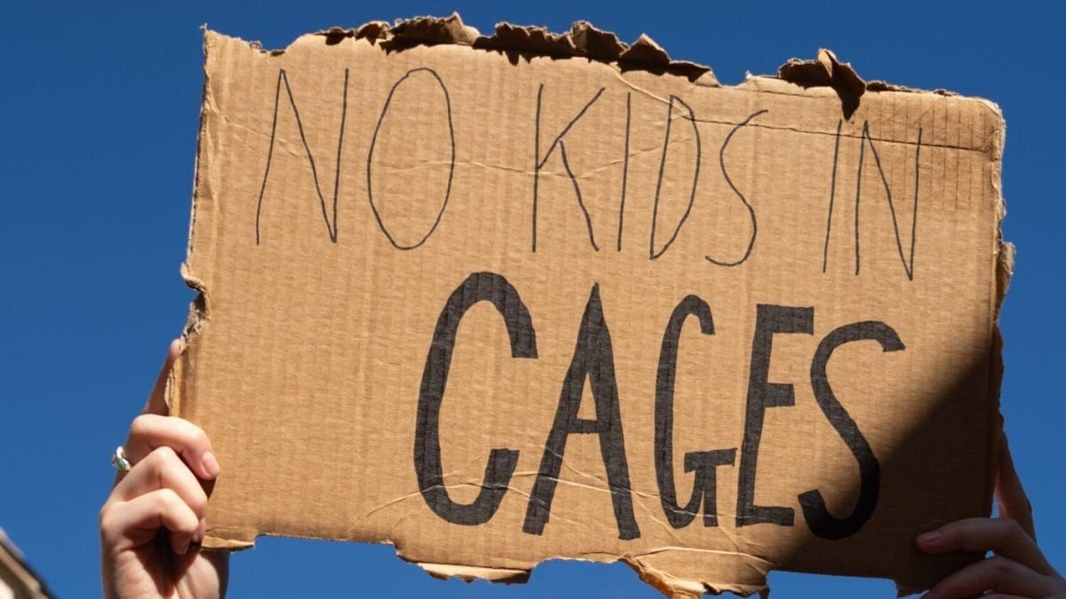 PM urged to show leadership on youth justice 'crisis'