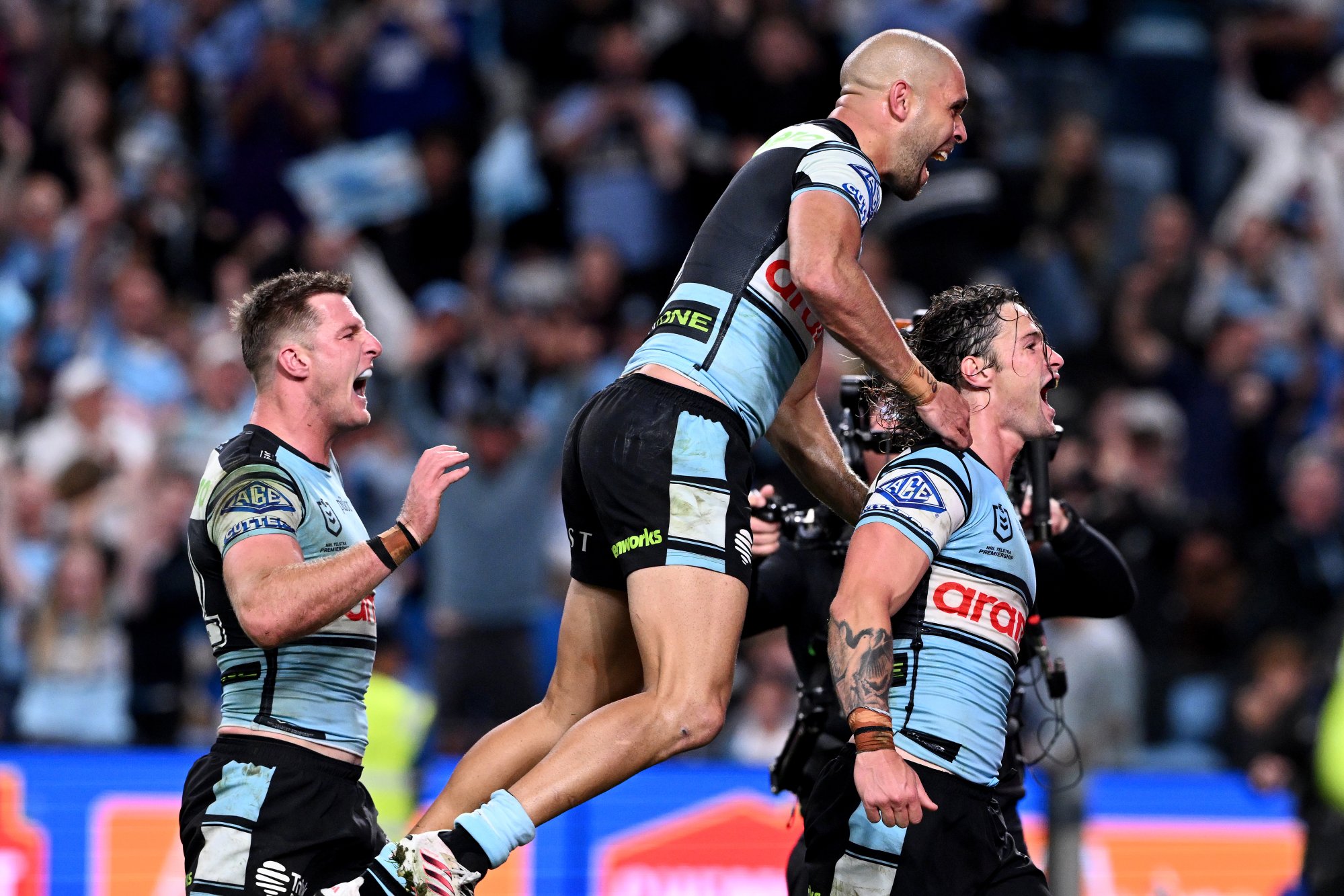 'Drained': Hynes, Sharks hope short turnaround hurts Roosters