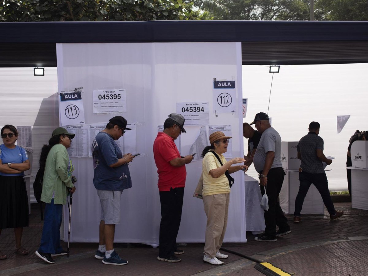 Indigenous interests lose out in Peru's critical runoff presidential election