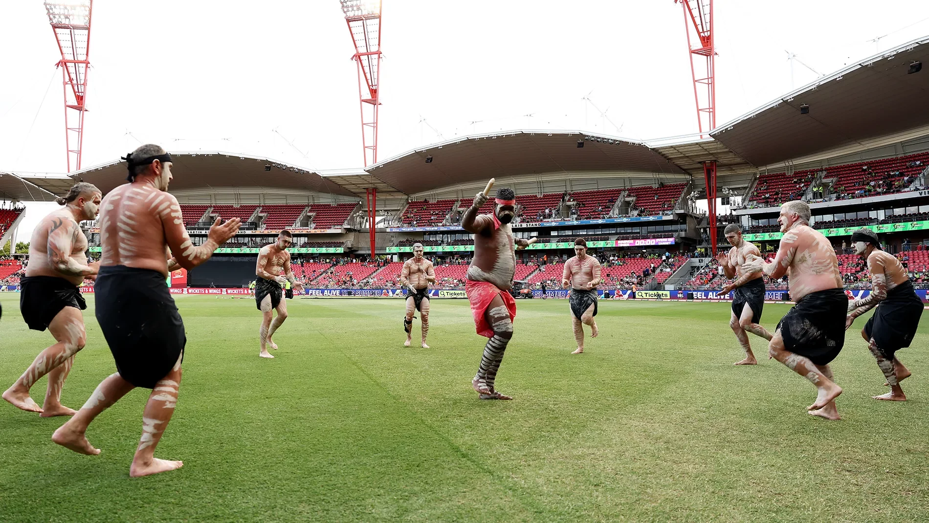 Indigenous cricket advisory group involved in conversations about BBL return to January 26