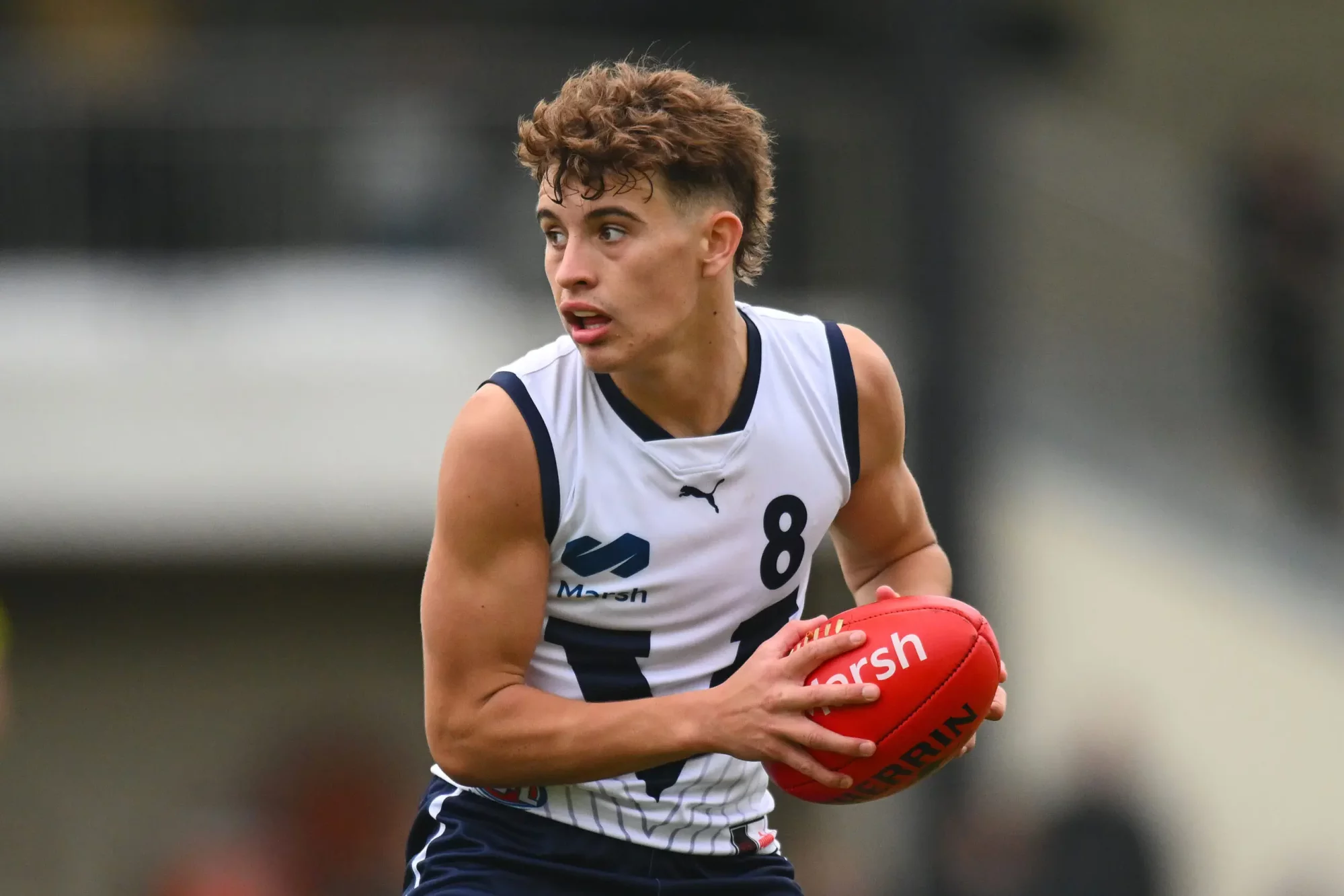 Shoulder scare for top draft prospect Cody Walker