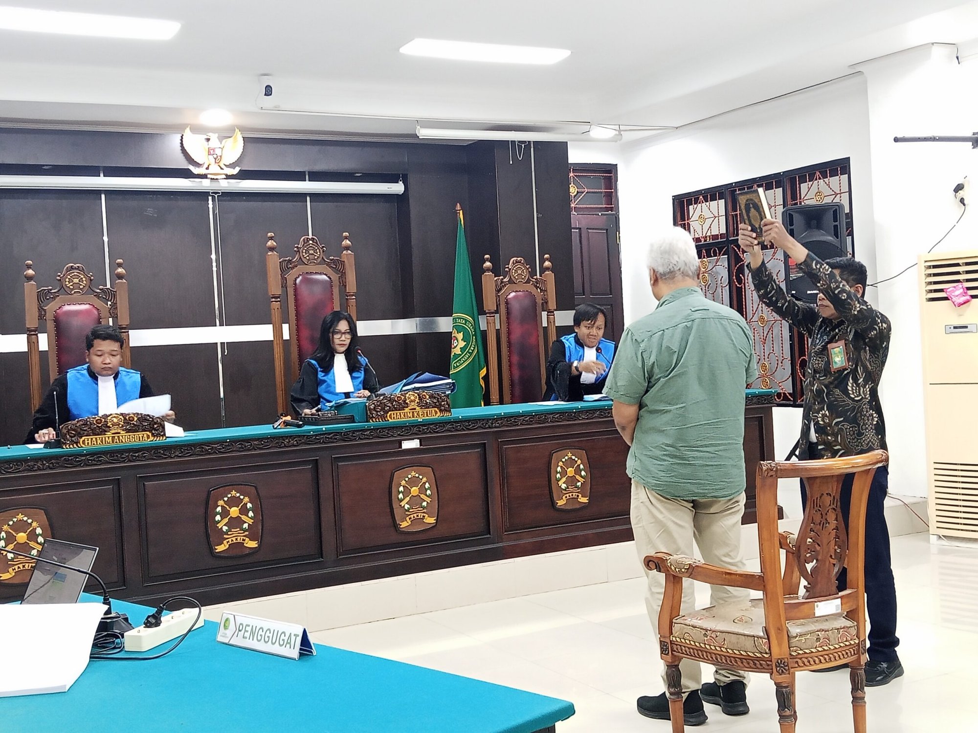 Malind-Anim Indigenous people lose West Papuan forest court battle under Indonesian law