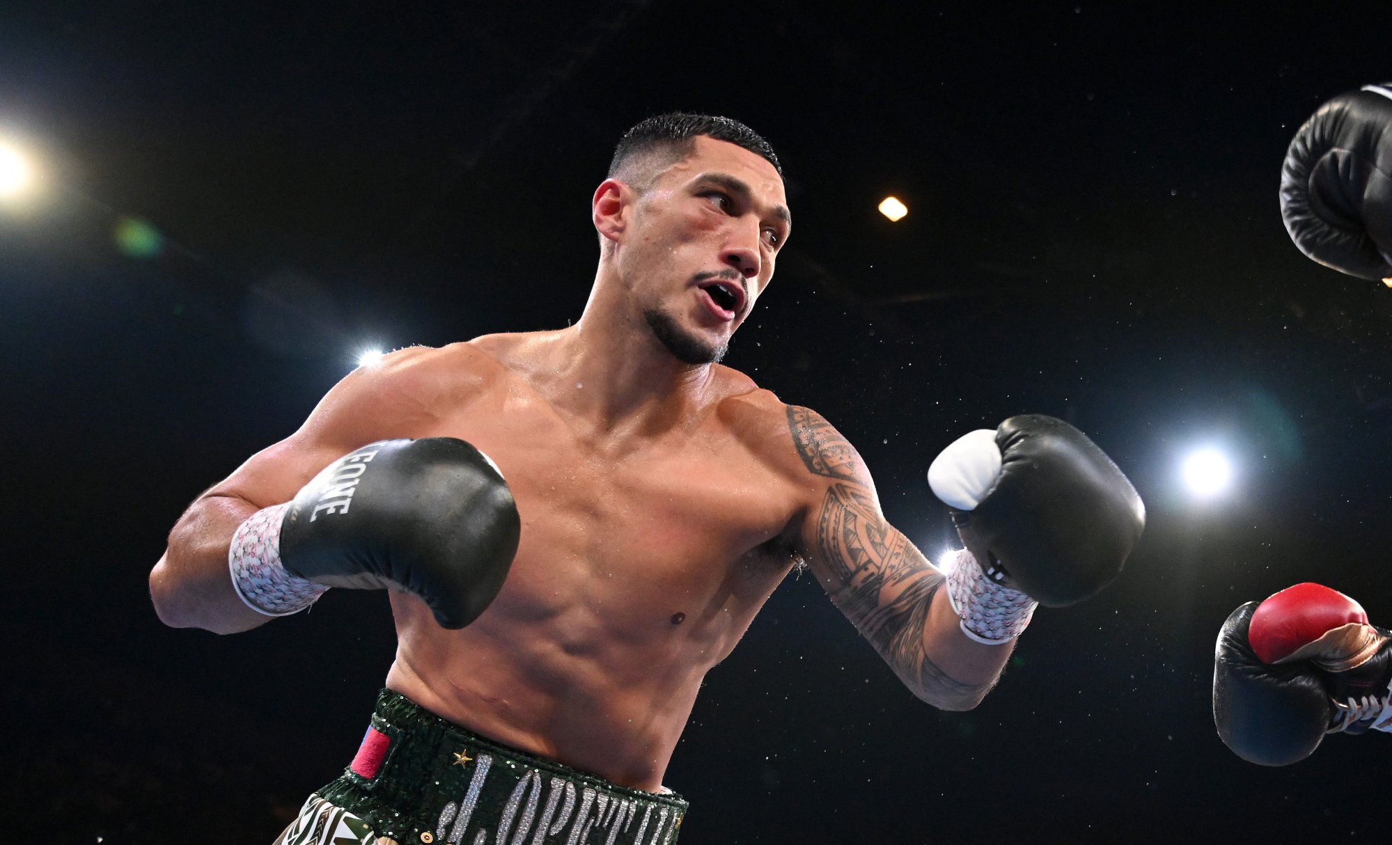 Don King threat has Opetaia's Vegas fight on ropes