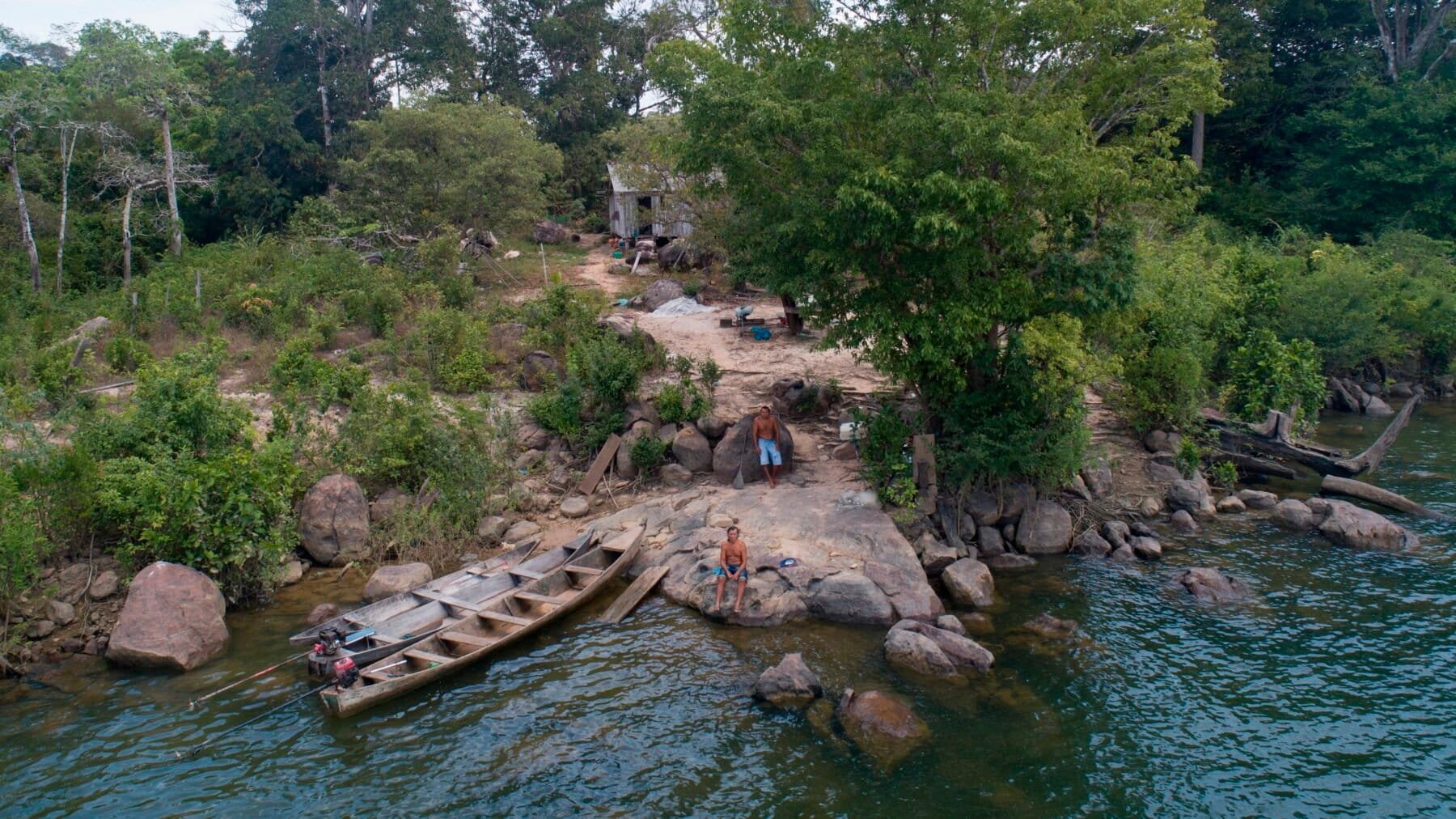 Ranchers block Brazilian officials from marking out Paquiçamba Indigenous Land