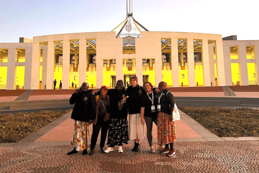 Bank Australia grant backs Yolŋu women behind MAYPILAMA