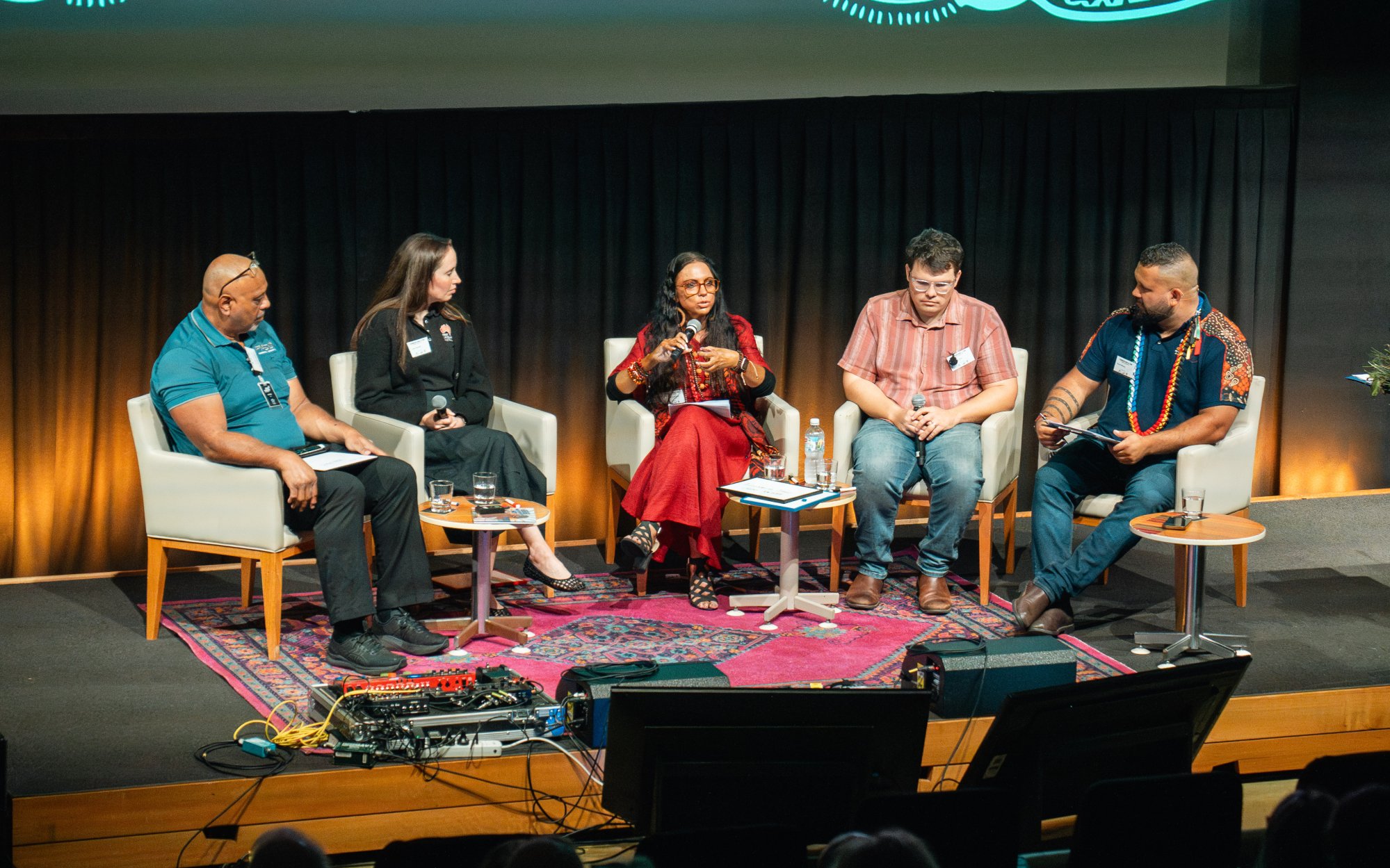 First languages in action at Yuuingan Dhilla Yari forum