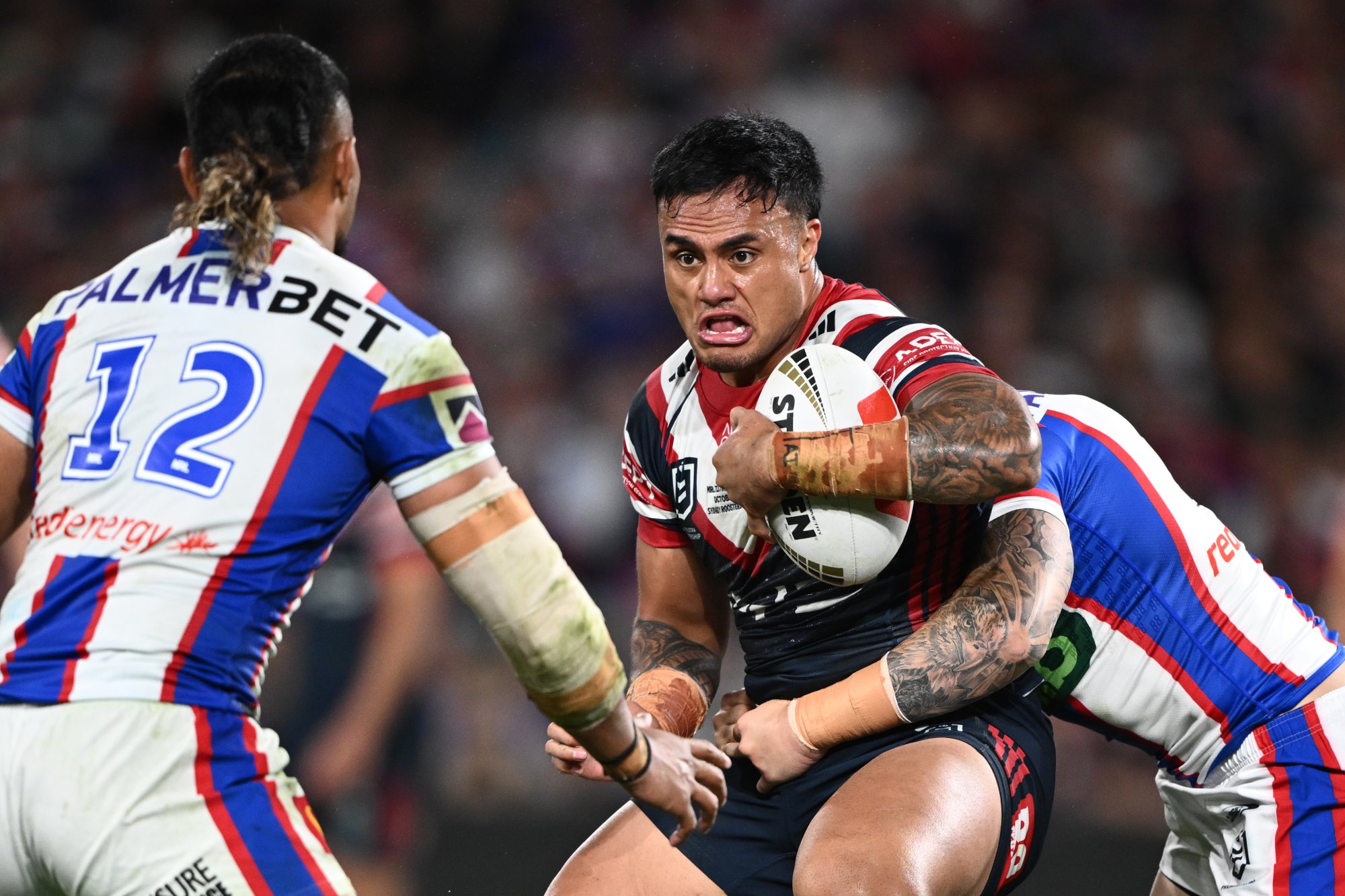 Parramatta sign four-time champ Leniu to lead the line