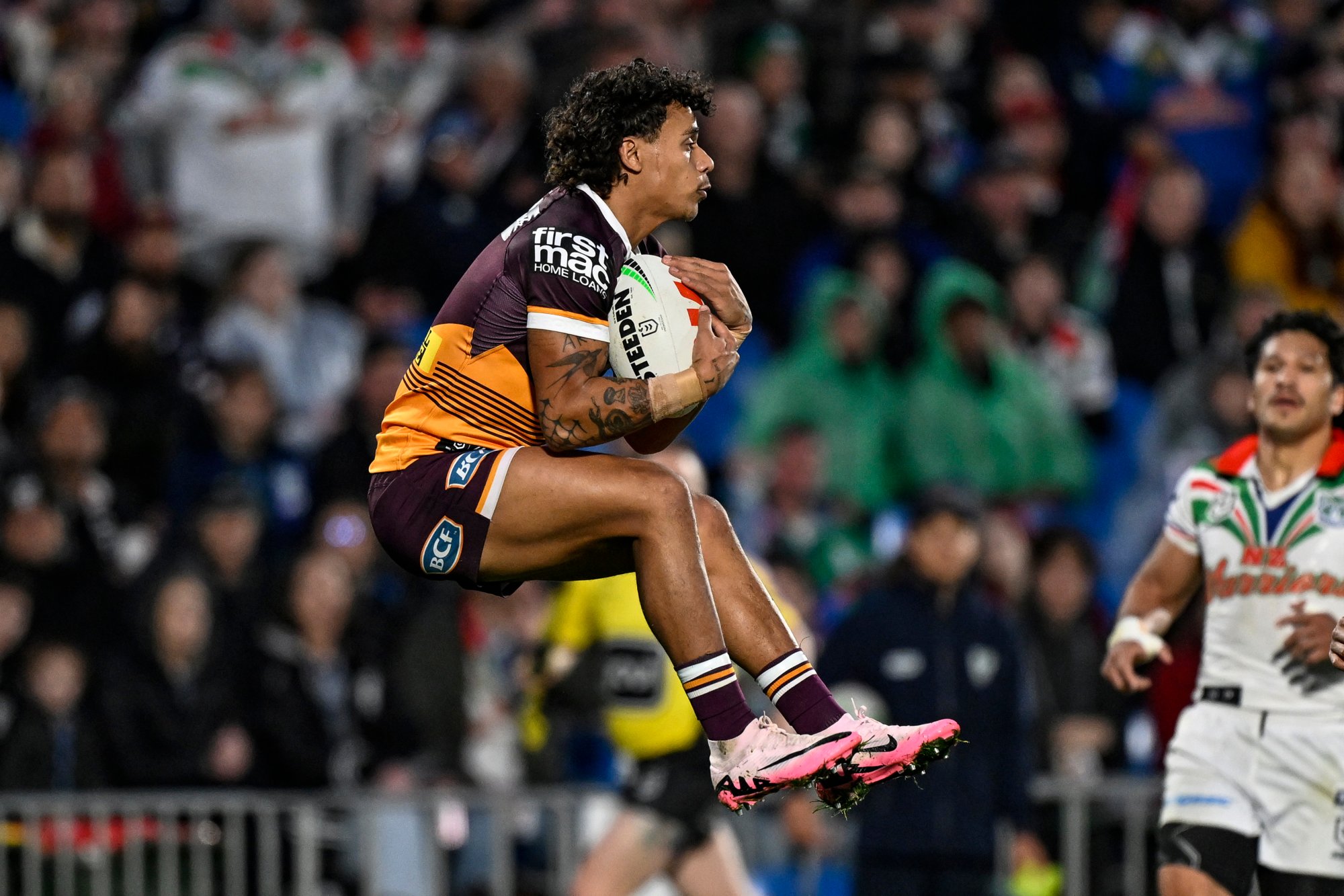 Sailor lifts St Helens to second in Super League