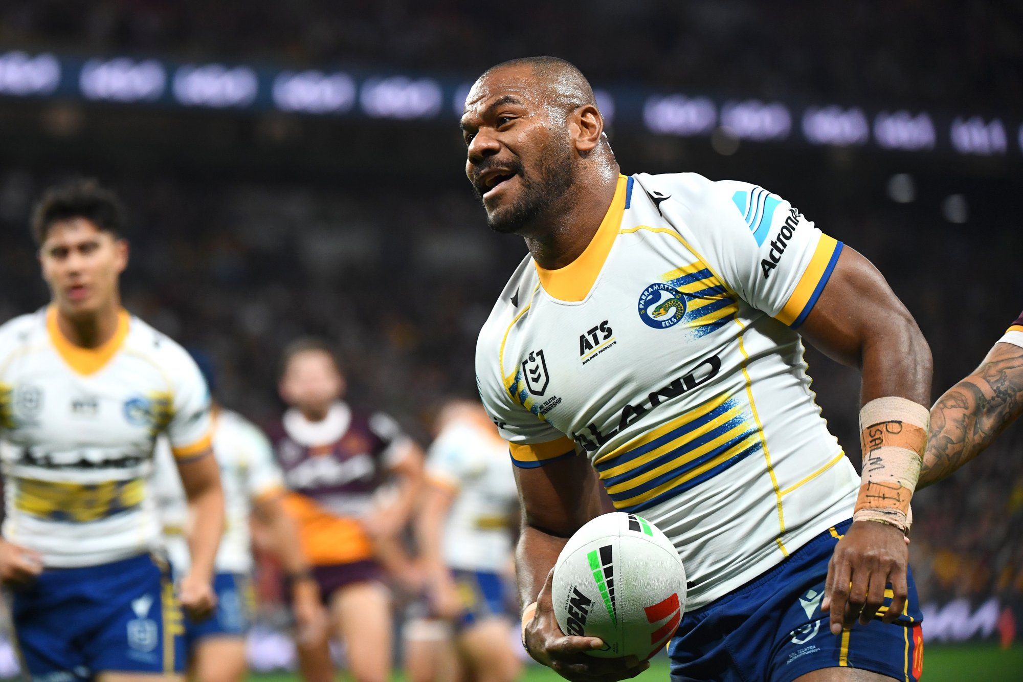 Arthur piles praise on try-scoring machine Sivo